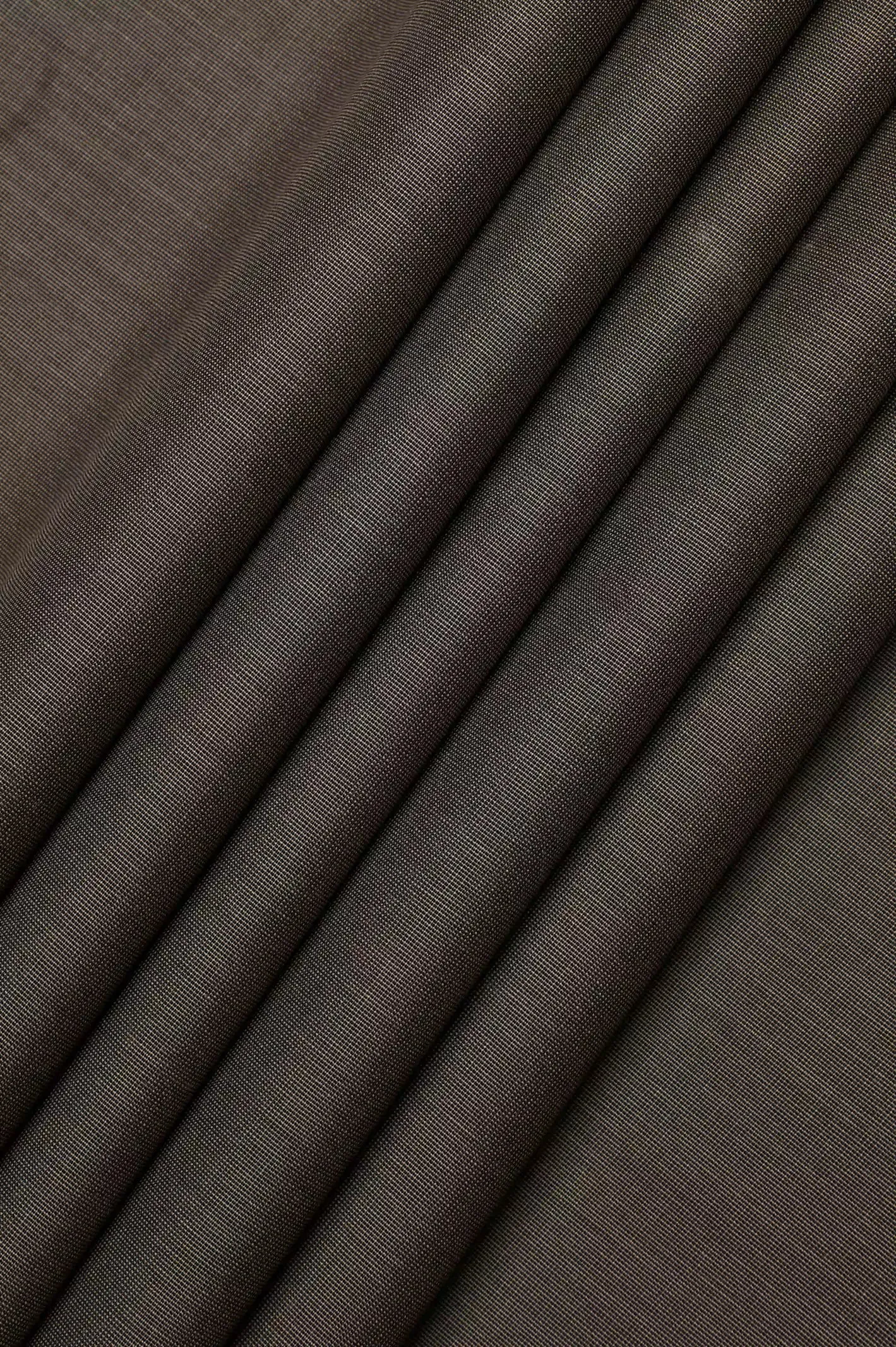 Green Unstitched Fabric Suit