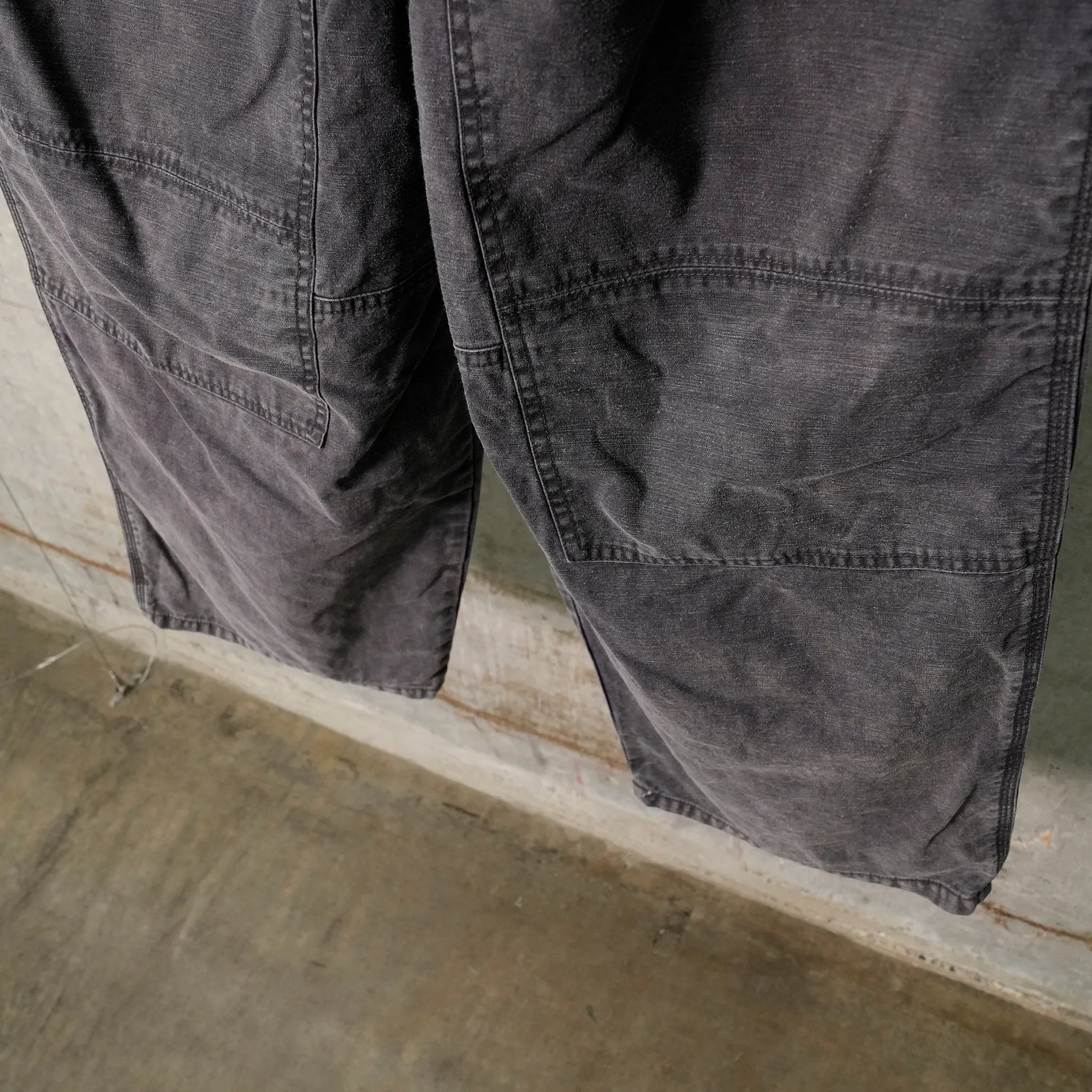 STAIN PAINTER PANTS / BLACK